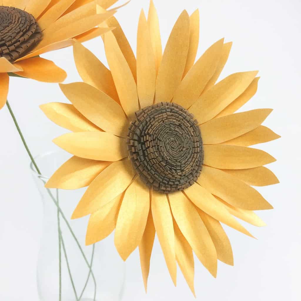 You are currently viewing Paper Sunflower Tutorial