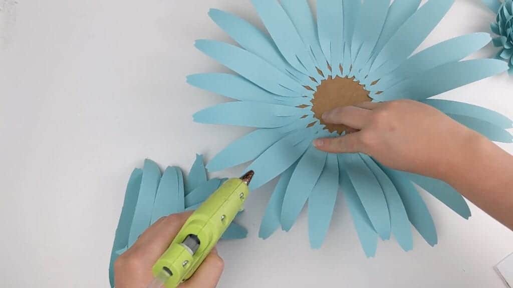 how to make giant gerbera daisy