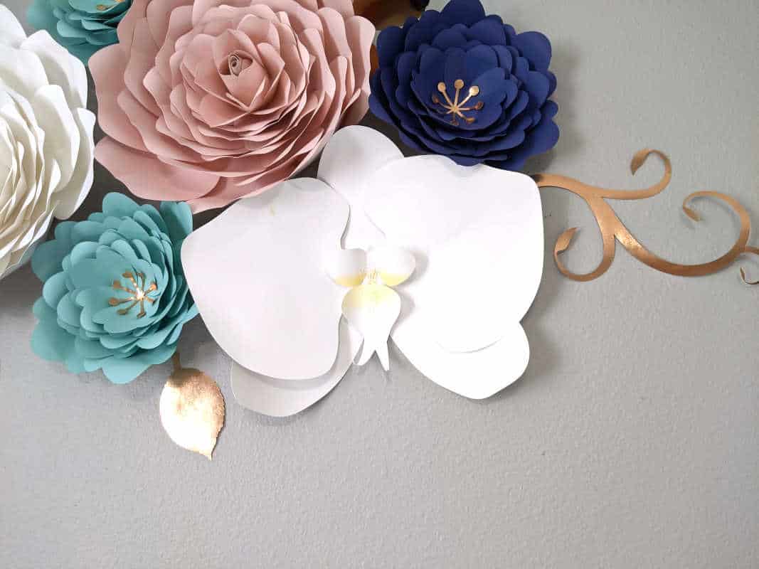 You are currently viewing Giant Paper Orchid Tutorial