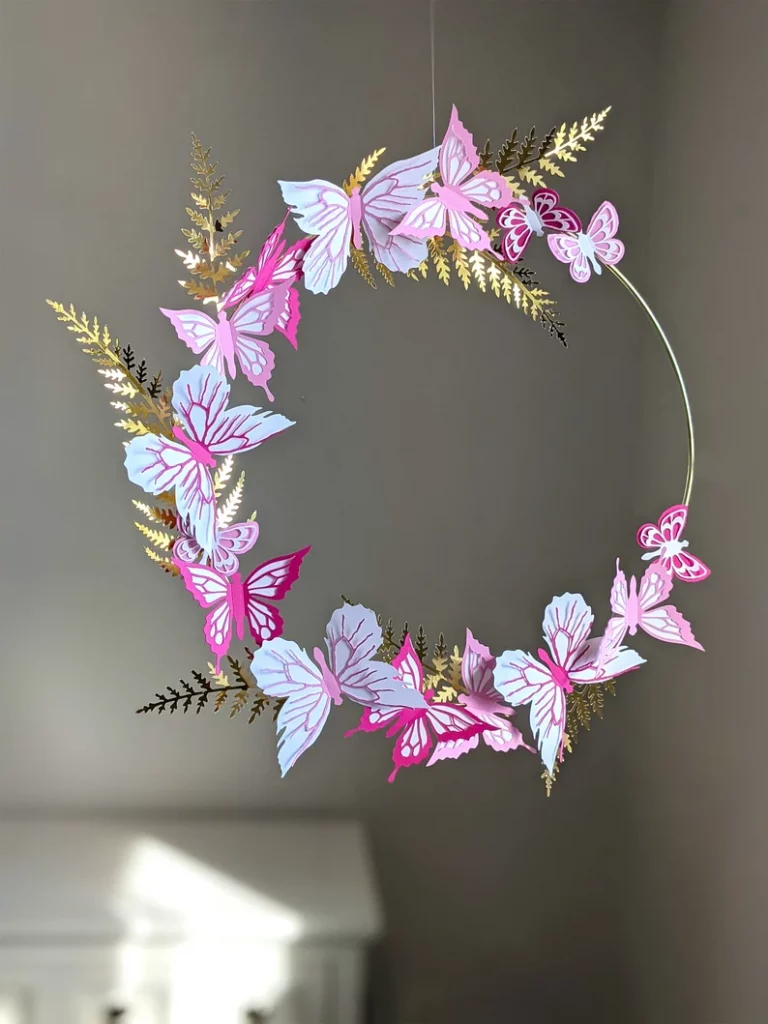Paper wreath crafts